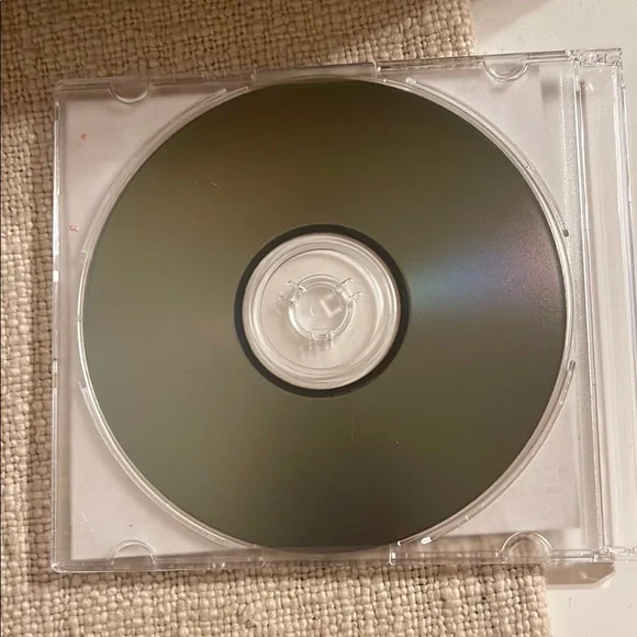 Taylor Swift Fan Made Lover Live From Paris CD 💕 - Picture 4 of 5